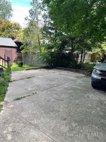 3272 Jefferson Avenue, Cincinnati, OH 45220