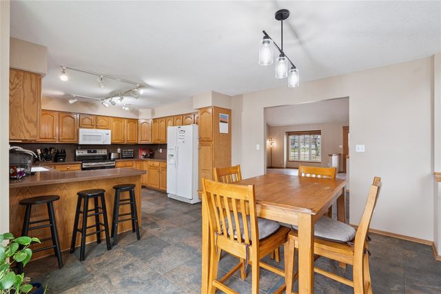 4400 SE 35th Street, Des Moines, IA 50320