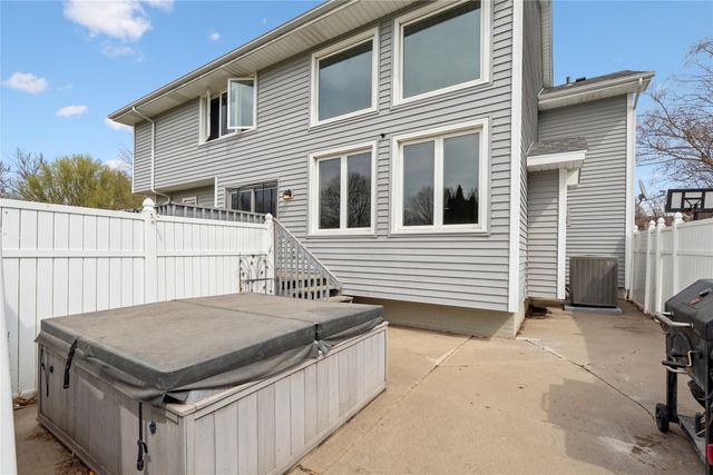 4400 SE 35th Street, Des Moines, IA 50320