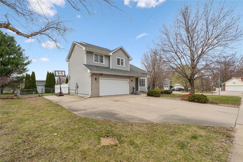 4400 SE 35th Street, Des Moines, IA 50320