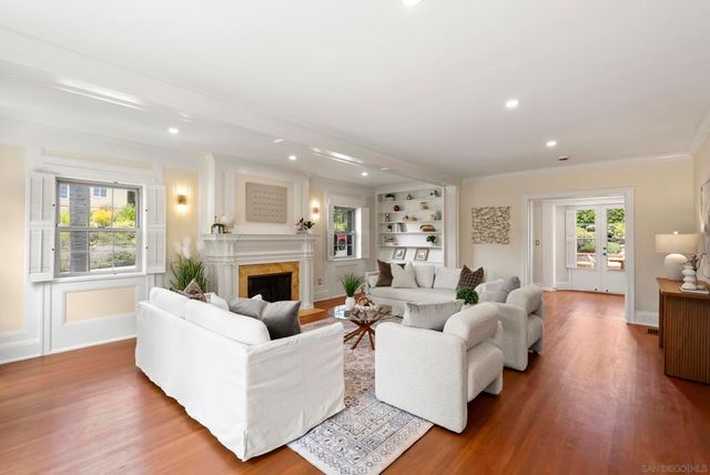1896 Lyndon, San Diego, CA 92103
