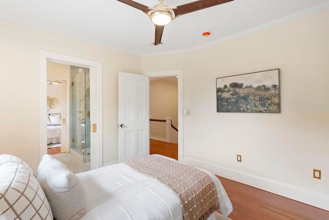 1896 Lyndon, San Diego, CA 92103
