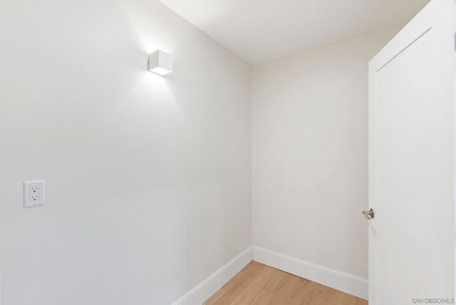 1896 Lyndon, San Diego, CA 92103