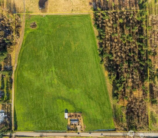 23028 SE 400th St, Enumclaw, WA 98022