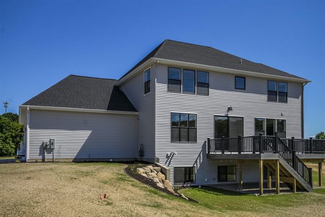 8512 Bosque Drive, Caledonia, MI 49316