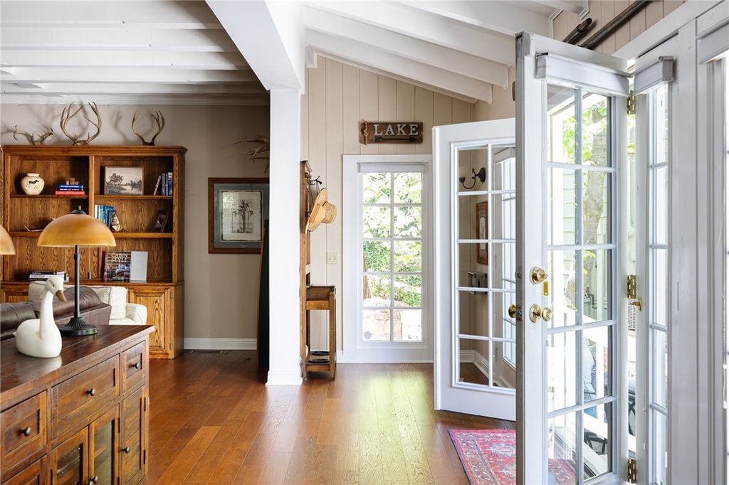 Image 12 of property listing at 27844 Greenway Drive, Lake Arrowhead, CA 92352