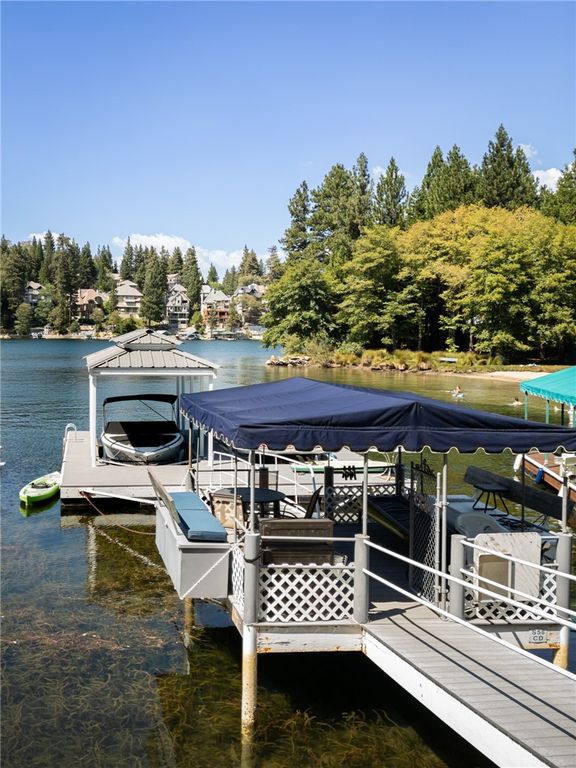 Image 32 of property listing at 27844 Greenway Drive, Lake Arrowhead, CA 92352