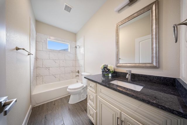 2015 Olivos Street, Missouri City, TX 77459