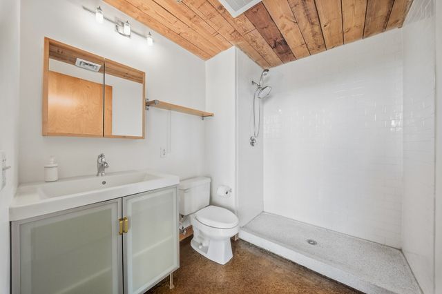 120 Holmes St 312, Quincy, MA 02171