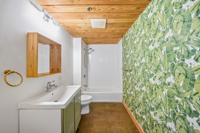 120 Holmes St 312, Quincy, MA 02171