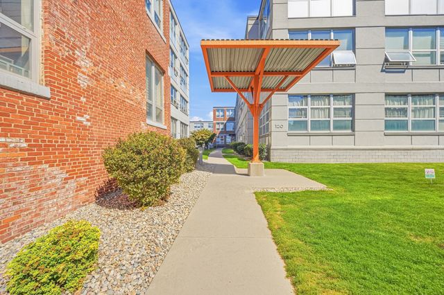 120 Holmes St 312, Quincy, MA 02171