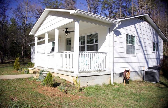 331 Blue Arrow Lane, Mineral Bluff, GA 30599