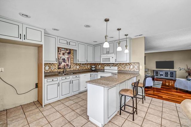 13856 Gorrion CT, El Cajon, CA 92021