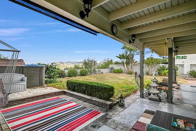 13856 Gorrion CT, El Cajon, CA 92021