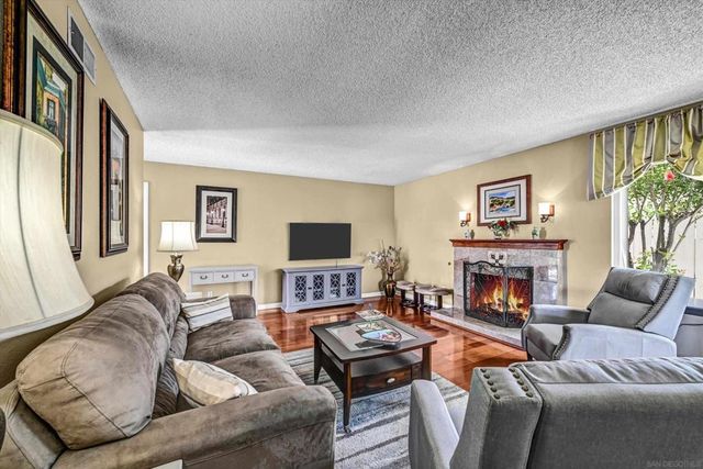 13856 Gorrion CT, El Cajon, CA 92021