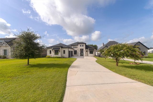 11653 Grandview Drive, Montgomery, TX 77356