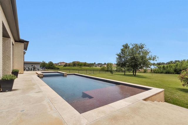11653 Grandview Drive, Montgomery, TX 77356