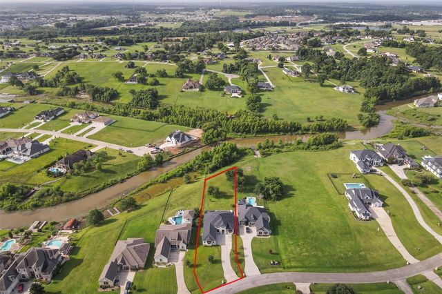 11653 Grandview Drive, Montgomery, TX 77356