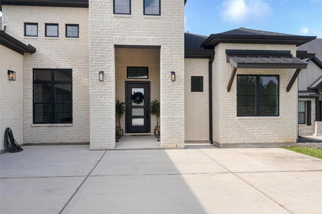 11653 Grandview Drive, Montgomery, TX 77356