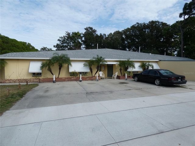 4631 40TH STREET N, St Petersburg, FL 33714