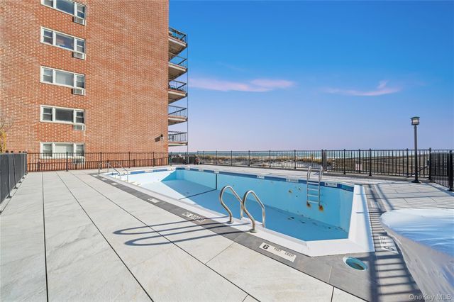 750 Shore Road 3o, Long Beach, NY 11561