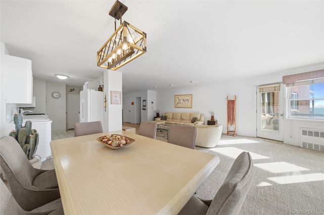 750 Shore Road 3o, Long Beach, NY 11561