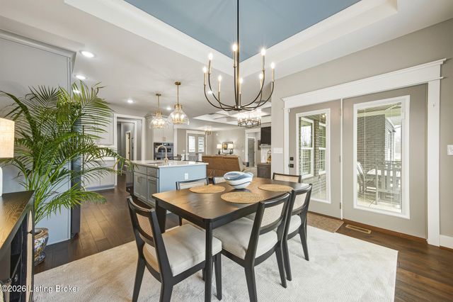 13510 Pointview Ct, Louisville, KY 40299