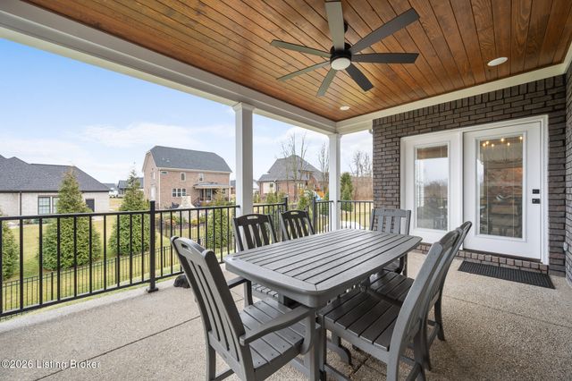 13510 Pointview Ct, Louisville, KY 40299