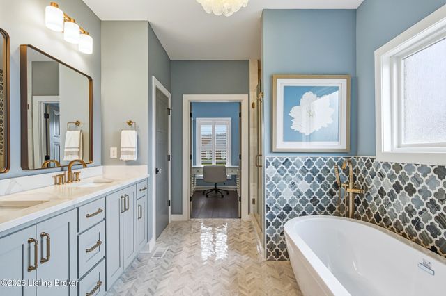 13510 Pointview Ct, Louisville, KY 40299