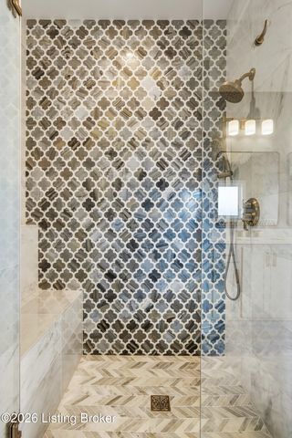 13510 Pointview Ct, Louisville, KY 40299