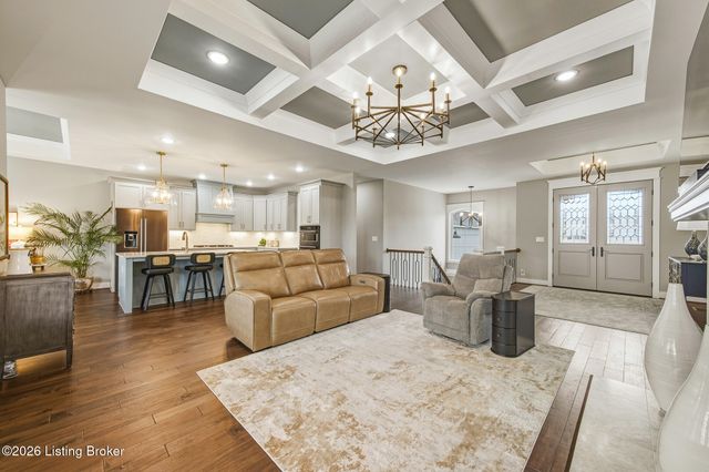 13510 Pointview Ct, Louisville, KY 40299