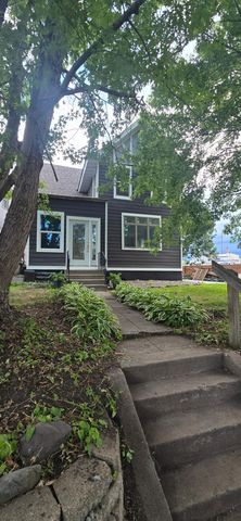 788 Cottage Avenue E, Saint Paul, MN 55106