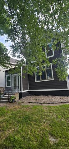788 Cottage Avenue E, Saint Paul, MN 55106