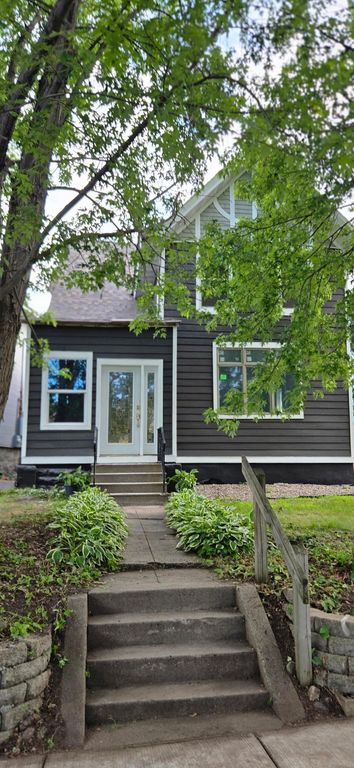 788 Cottage Avenue E, Saint Paul, MN 55106