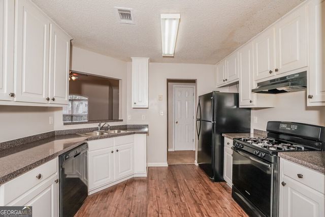 310 The Gables Drive, Mcdonough, GA 30253