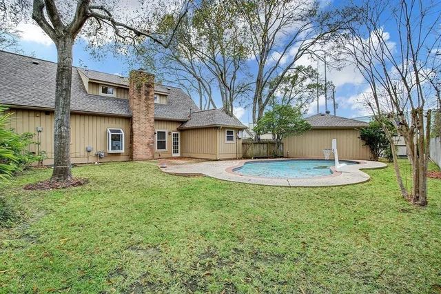 11426 Cold Spring Drive, Houston, TX 77043