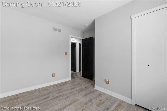 23601 Cedar Ridge Drive, Romulus, MI 48174