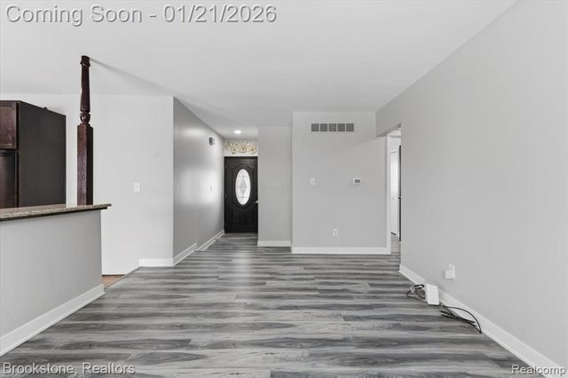 23601 Cedar Ridge Drive, Romulus, MI 48174