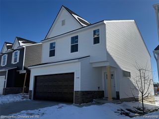 112 Parsons Lane, Saline, MI 48176