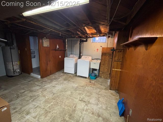 4209 Vassar Street, Dearborn Heights, MI 48125