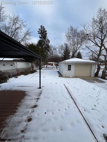 4209 Vassar Street, Dearborn Heights, MI 48125