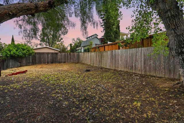 8741 Crockett St, La Mesa, CA 91942