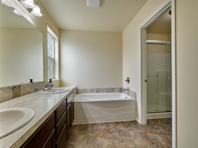 3138 REED Ave, Woodburn, OR 97071