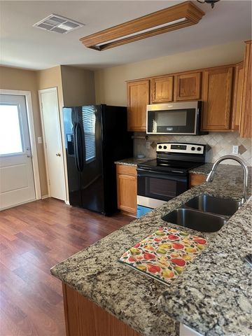 7909 Labrador Dr, Corpus Christi, TX 78414