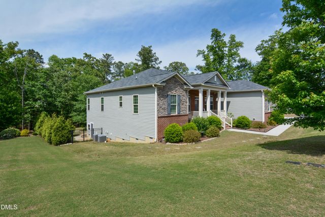 7809 Charters End Street, Willow Spring, NC 27592