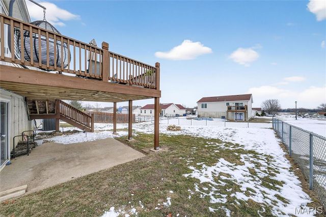 900 Sherwood Drive, Warrenton, MO 63383