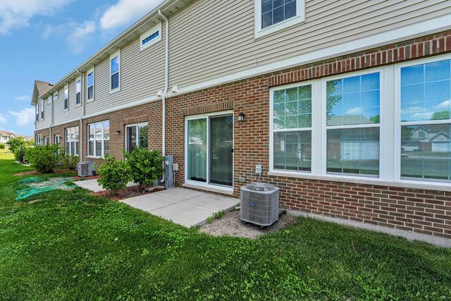 1200 Draper Road, Mchenry, IL 60050