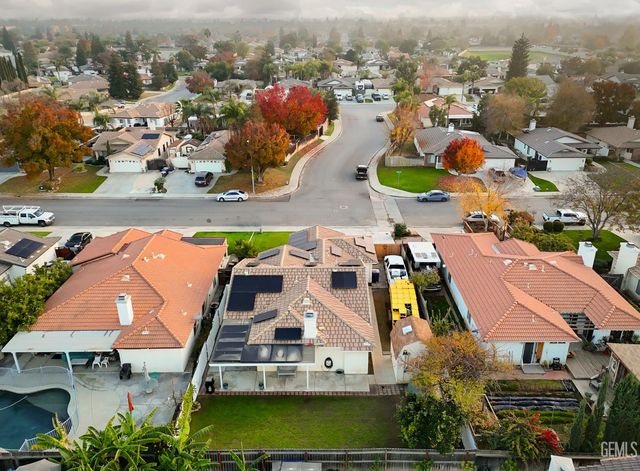 10302 Atakapa Avenue, Bakersfield, CA 93312