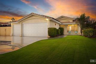 10302 Atakapa Avenue, Bakersfield, CA 93312