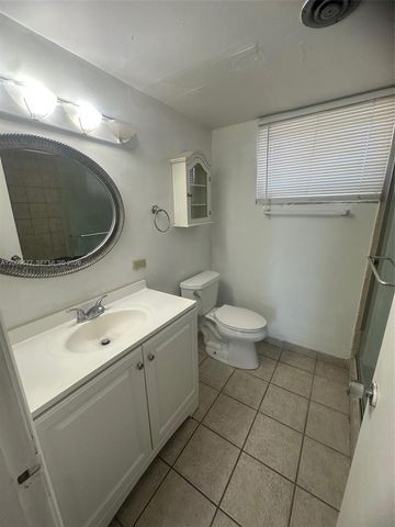 1530 NE 191st Street 205, Miami, FL 33179